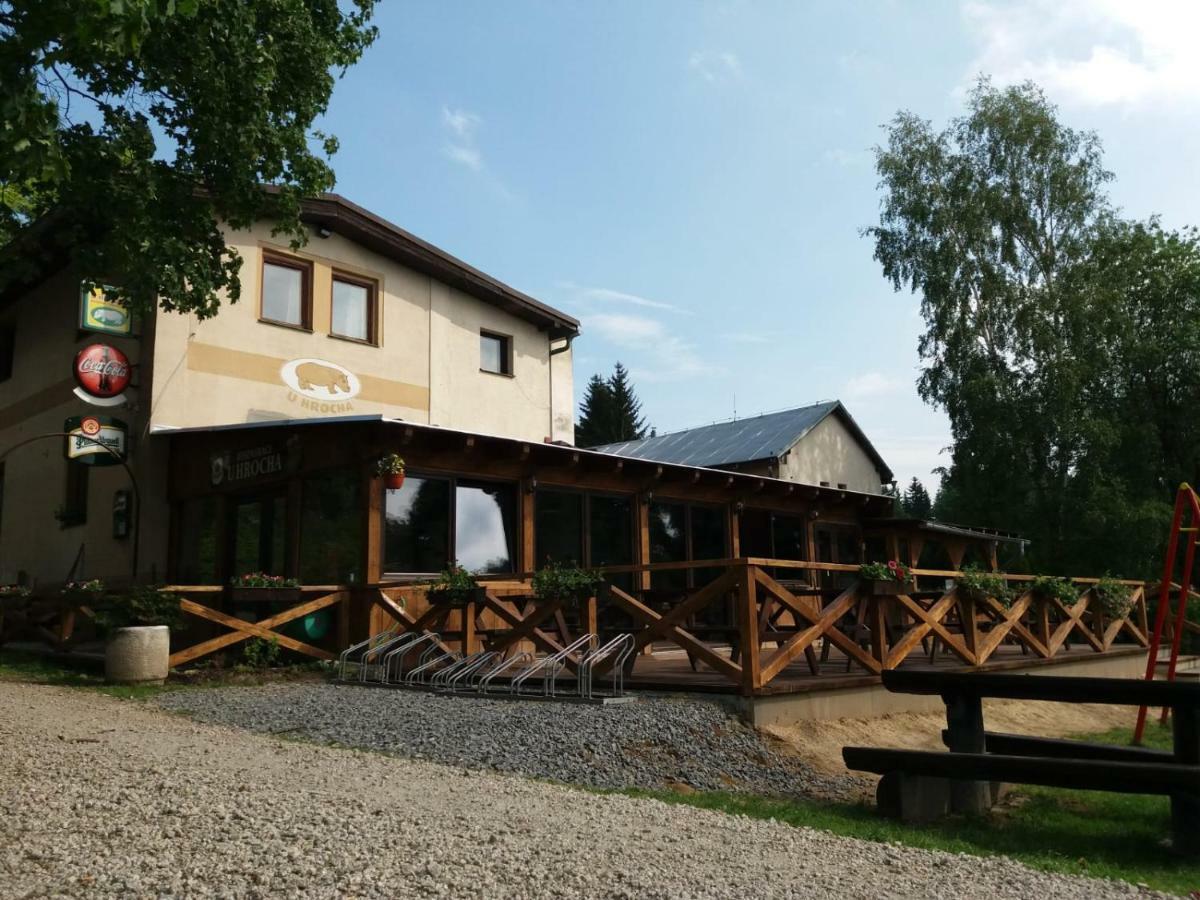 Penzion U Hrocha Lucany nad Nisou Luaran gambar